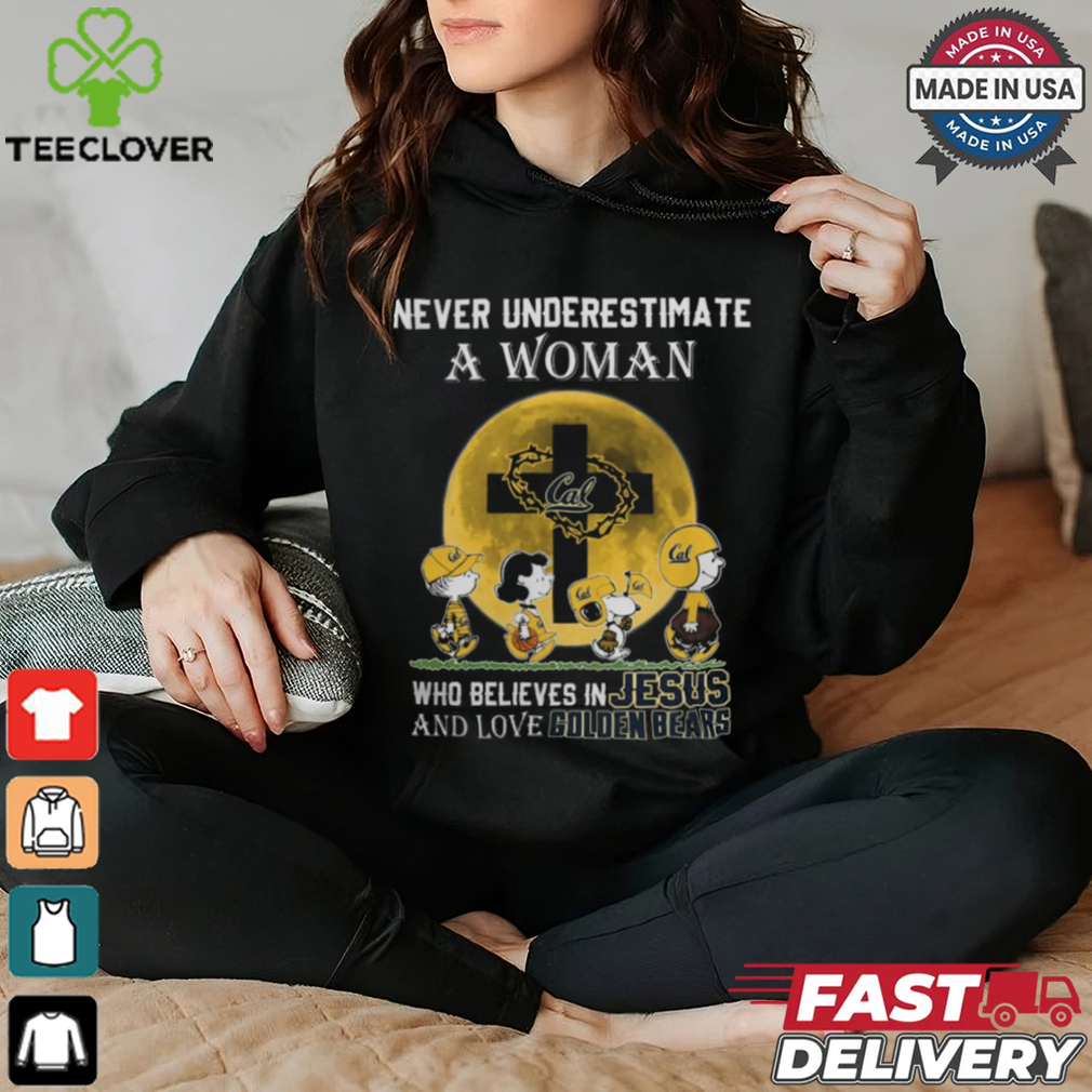 Peanuts Characters Never Underestimate A Woman Who Believes In Jesus And Loves California Golden Bears Shirt Peanuts Characters Never Underestimate A Woman Who Believes In Jesus And Loves California Golden Bears Shirt
