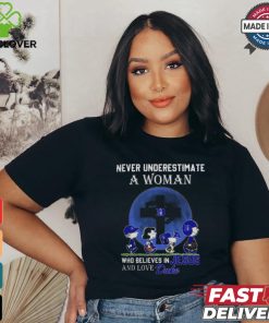 Peanuts Characters Never Underestimate A Woman Who Believes In Jesus And Loves Duke Blue Devils Shirt