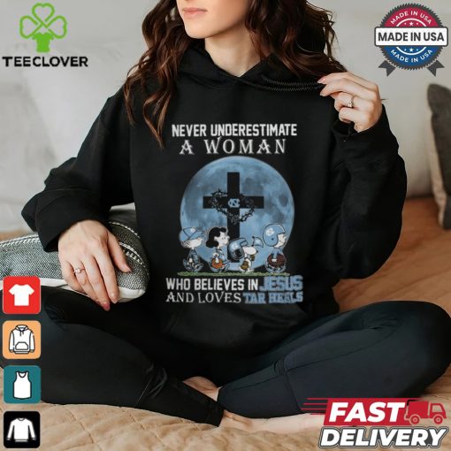 Peanuts Characters Never Underestimate A Woman Who Believes In Jesus And Loves North Carolina Tar Heels Shirt