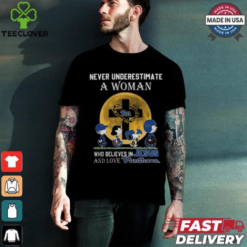 Peanuts Characters Never Underestimate A Woman Who Believes In Jesus And Loves Pitt Panthers Shirt