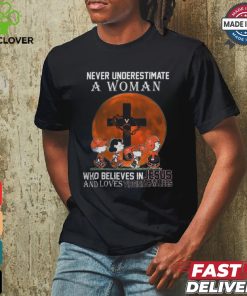 Peanuts Characters Never Underestimate A Woman Who Believes In Jesus And Loves Virginia Cavaliers Shirt