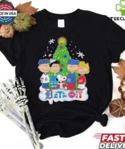 Peanuts Characters X Detroit Sports Teams Merry Christmas Shirt