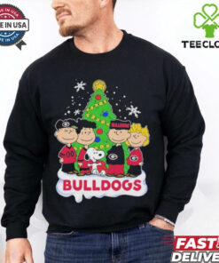 Peanuts Characters X Georgia Bulldogs Irish Merry Christmas Shirt