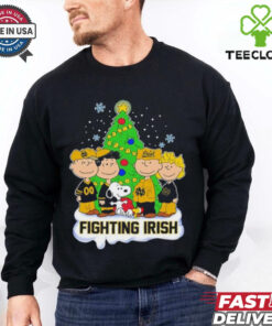 Peanuts Characters X Notre Dame Fighting Irish Merry Christmas Shirt