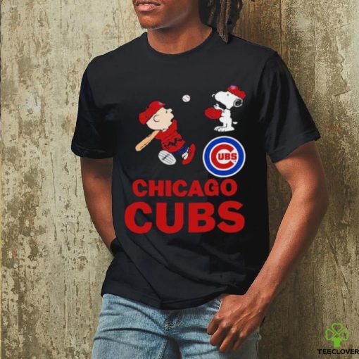 Peanuts Charlie Brown And Snoopy Playing Baseball Chicago Cubs Shirt