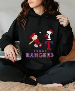 Peanuts Charlie Brown And Snoopy Playing Baseball Texas Rangers Shirt