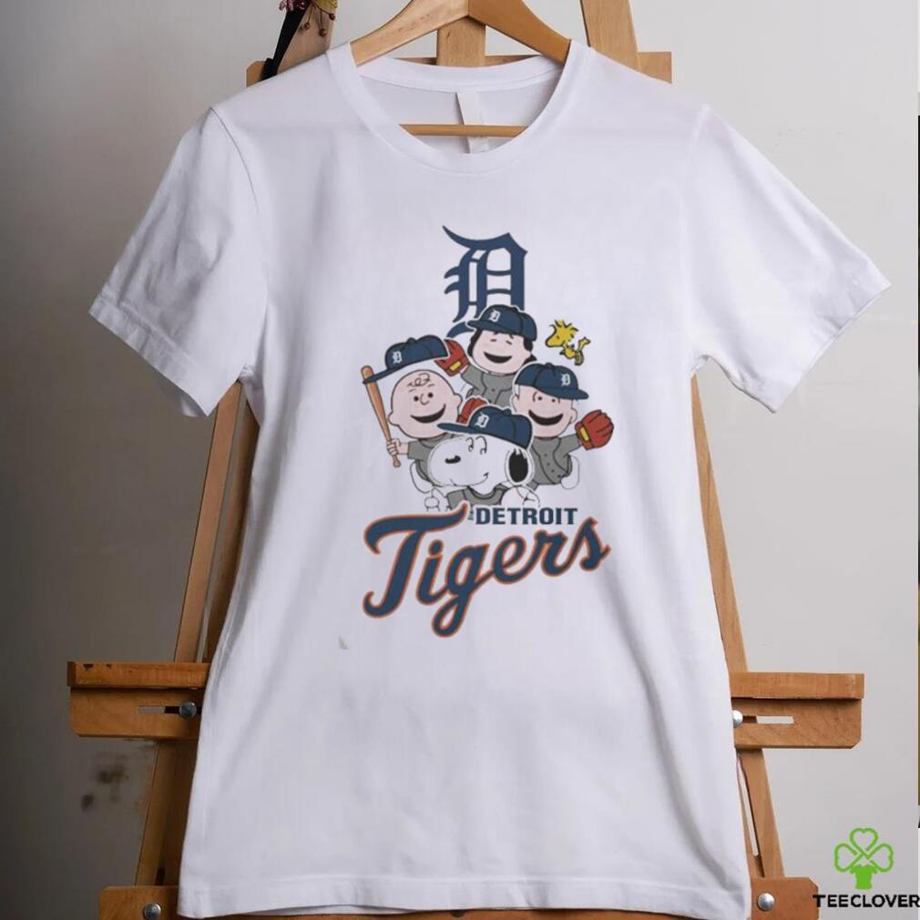 Peanuts Mlb Detroit Tigers Snoopy And Friends 2023 T Shirt - Teespix - Store  Fashion LLC