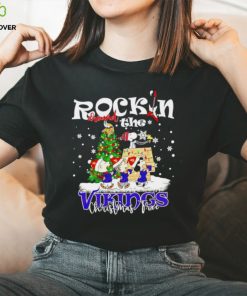 Peanuts NFL Minnesota Vikings Rockin Around Christmas Tree shirt
