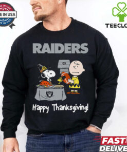 Peanuts Oakland Raiders Football Happy Thanksgiving T Shirt