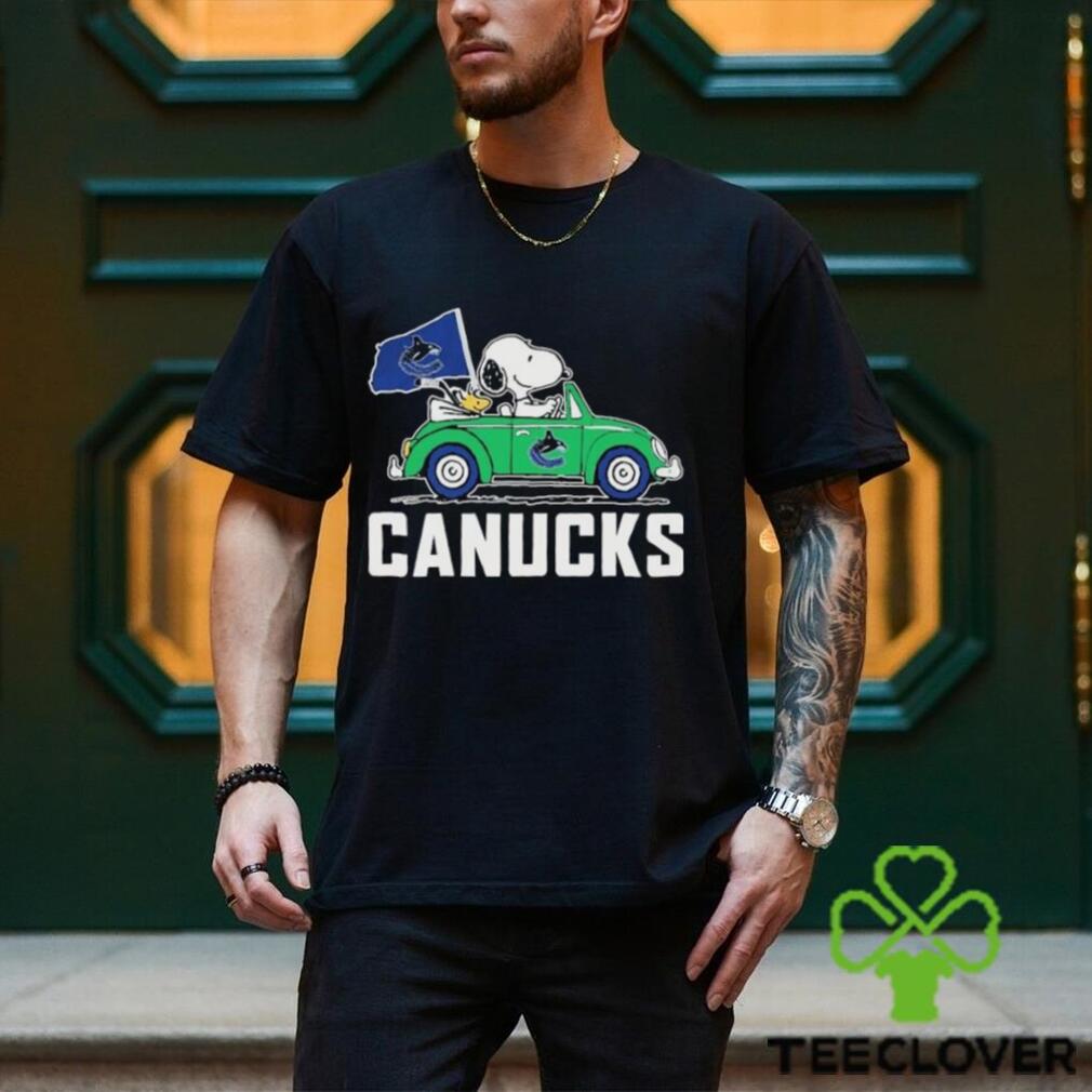 Peanuts Snoopy And Woodstock On Car Vancouver Canucks Hockey Shirt Peanuts Snoopy And Woodstock On Car Vancouver Canucks Hockey Shirt