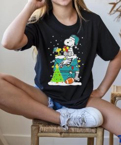 Peanuts Snoopy And Woodstock Philadelphia Eagles Merry Christmas Shirt