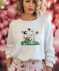 Peanuts Snoopy happy Easter day shirt