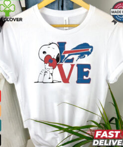 Peanuts Snoopy love Buffalo Bills shirt