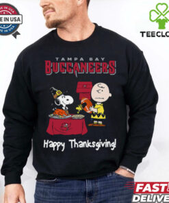 Peanuts Tampa Bay Buccaneers Football Happy Thanksgiving T Shirt