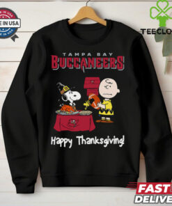 Peanuts Tampa Bay Buccaneers Football Happy Thanksgiving T Shirt