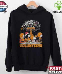 Peanuts Tennessee Volunteers It’s The Most Wonderful Time Of The Year Winter Shirt