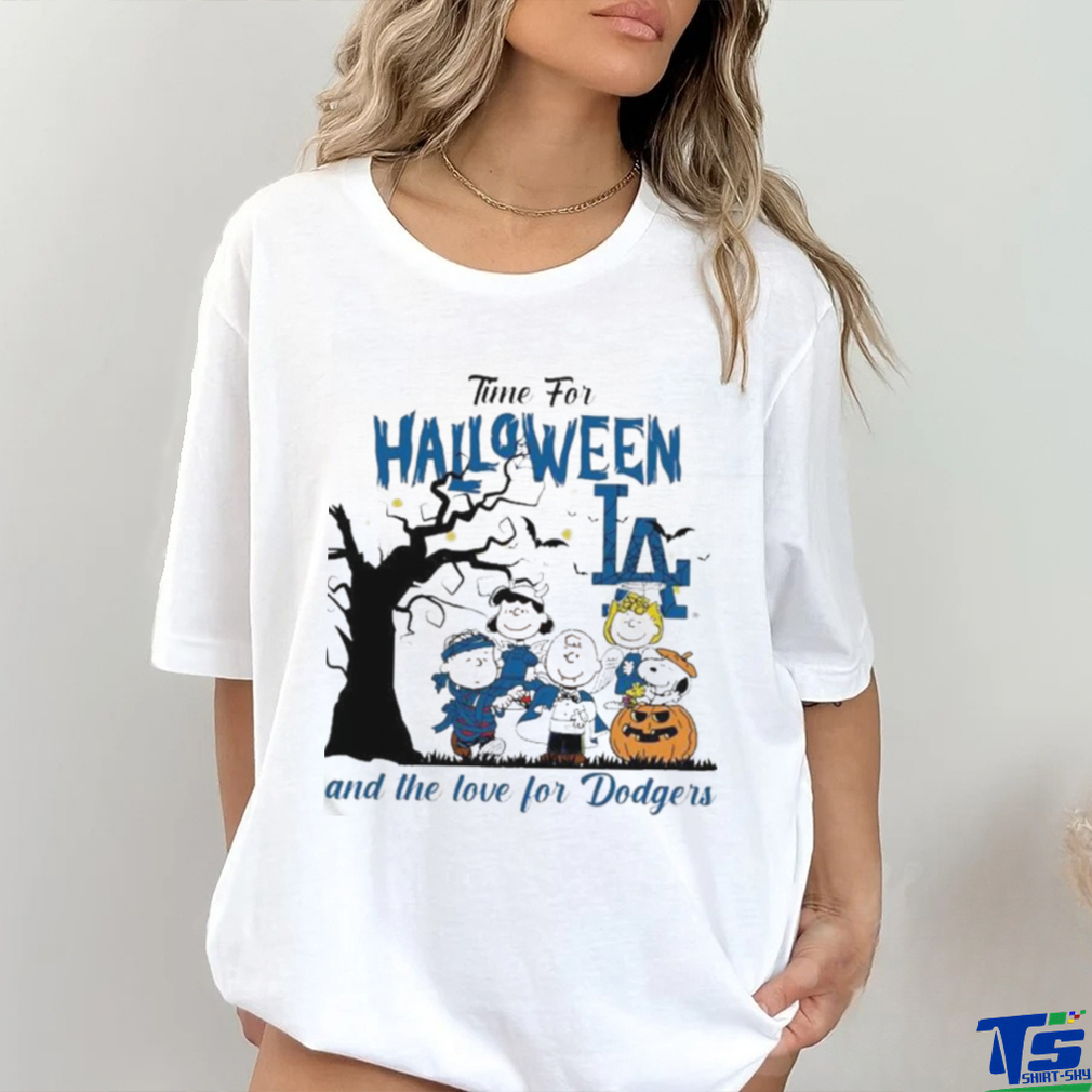 Peanuts Time For Halloween And The Love For Los Angeles Dodgers Logo 2023 T Shirt Peanuts Time For Halloween And The Love For Los Angeles Dodgers Logo 2023 T Shirt