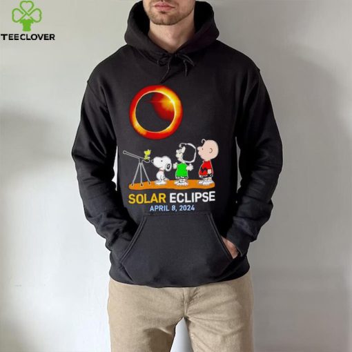 Peanuts characters watching Solar Eclipse April 8 2024 hoodie, sweater, longsleeve, shirt v-neck, t-shirt