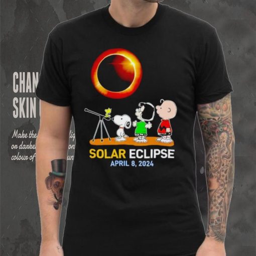 Peanuts characters watching Solar Eclipse April 8 2024 shirt