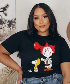 Peanuts charlie brown pennywise and snoopy it movie costume halloween shirt 2 Peanuts charlie brown pennywise and snoopy it movie costume halloween shirt