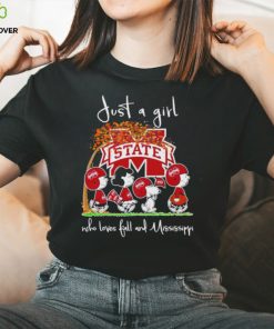 Peanuts just a girl who loves fall and Mississippi shirt