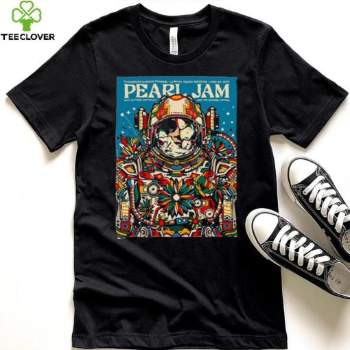 Pearl Jam Tottenham Hotspur Stadium London,UK June 29 2024 With Richard Ashcroft & The Duroer Capitaz Poster hoodie, sweater, longsleeve, shirt v-neck, t-shirt