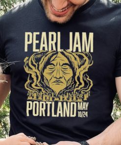 Pearl Jam Tour Portland Oregon 2024 hoodie, sweater, longsleeve, shirt v-neck, t-shirt