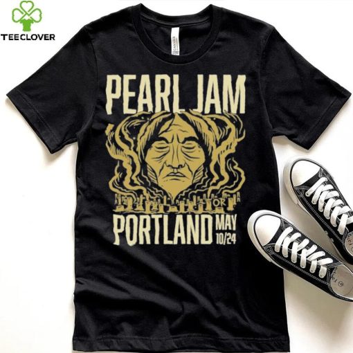 Pearl Jam Tour Portland Oregon 2024 hoodie, sweater, longsleeve, shirt v-neck, t-shirt