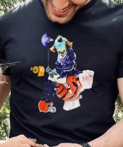 Pennywise Baltimore Ravens Shitting On Cincinnati Bengals And Other Teams Shirt