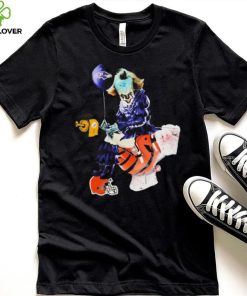 Pennywise Baltimore Ravens Shitting On Cincinnati Bengals And Other Teams Shirt