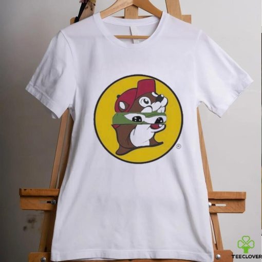 Pepe in a beaver shirt