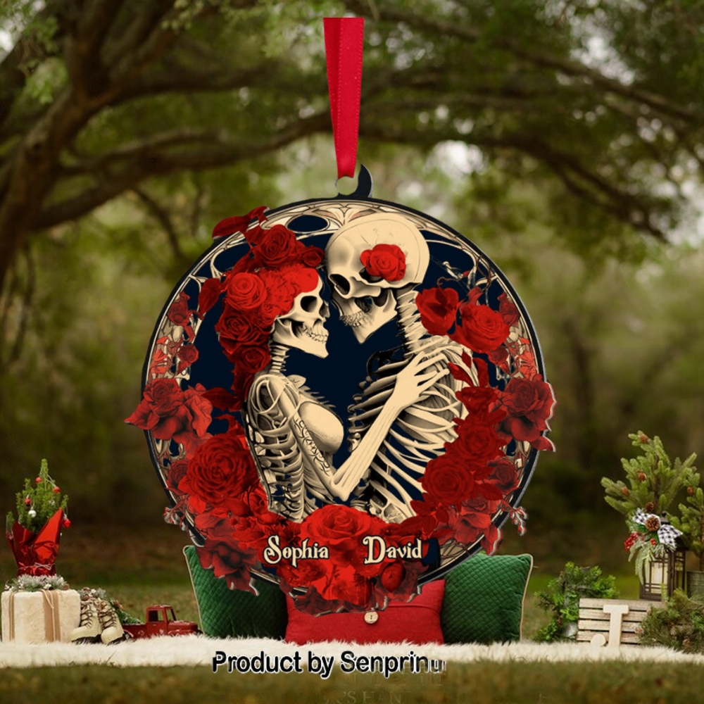 Personalized Skeleton Couple Ornament Personalized Skeleton Couple Ornament