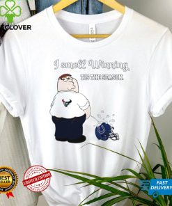 Peter Griffin Houston Texans peeing on Indianapolis Colts helmet I smell winning tis the season shirt 3 Peter Griffin Houston Texans peeing on Indianapolis Colts helmet I smell winning tis the season shirt