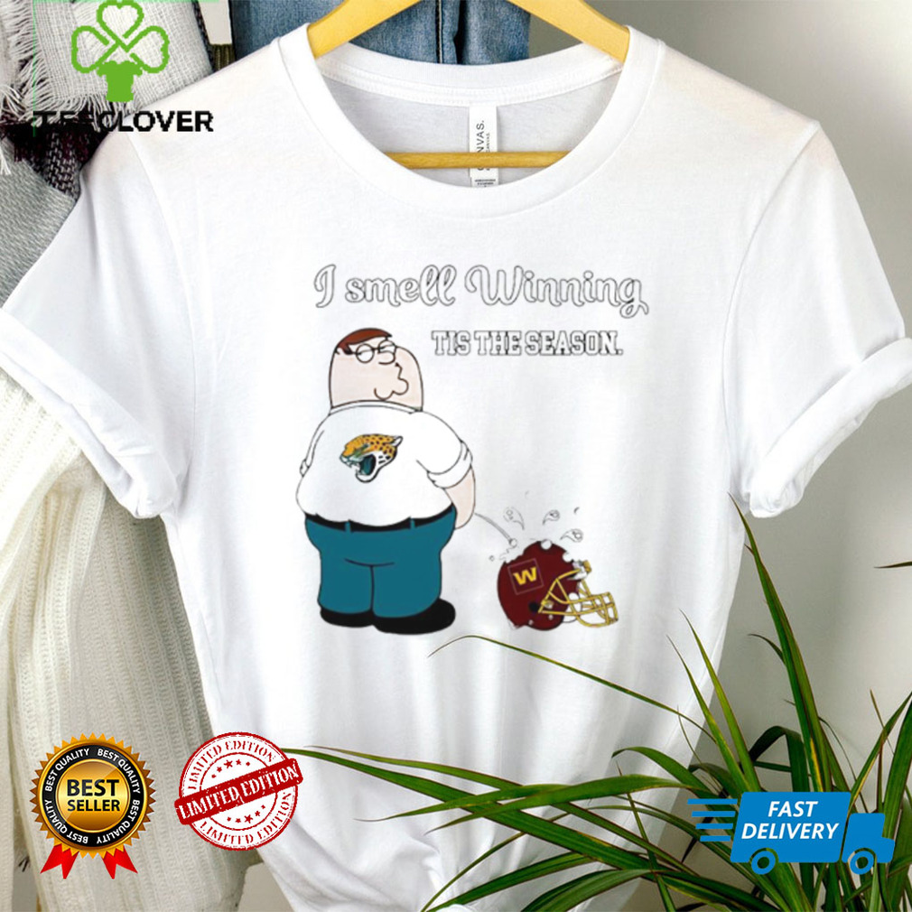 Peter Griffin Jacksonville Jaguars peeing on Washington Commanders helmet I smell winning tis the season shirt Peter Griffin Jacksonville Jaguars peeing on Washington Commanders helmet I smell winning tis the season shirt