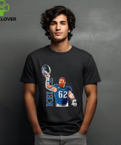 Philadelphia Eagles Jason Kelce holding helmet shirt 1 Philadelphia Eagles Jason Kelce holding helmet shirt
