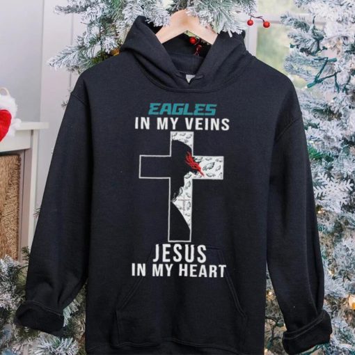 Philadelphia Eagles NFL In My Veins Jesus In My Heart Cross 2024 T Shirt