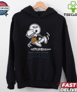 Philadelphia Eagles Snoopy Graphic T Shirt
