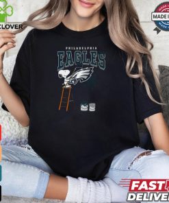 Philadelphia Eagles Snoopy Painting Shirt