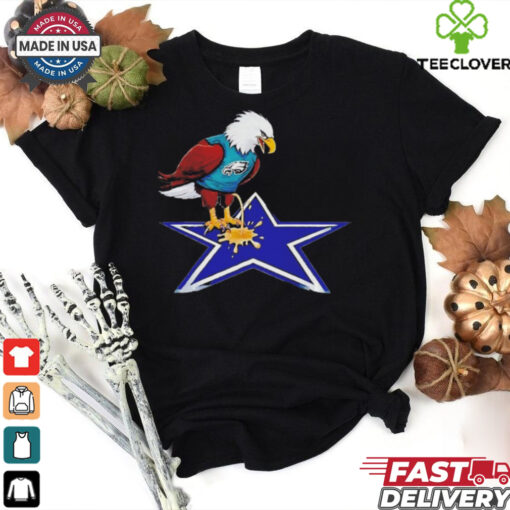 Philadelphia Eagles peeing Dallas Cowboys logo shirt