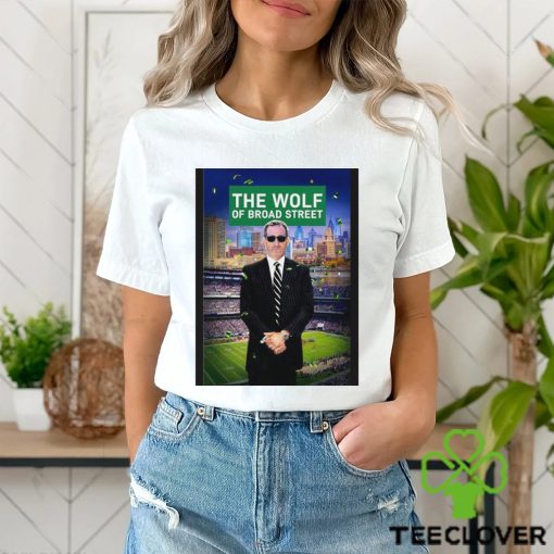 Philadelphia Eagles the wolf of broad street photo hoodie, sweater, longsleeve, shirt v-neck, t-shirt