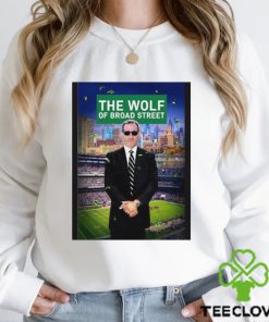 Philadelphia Eagles the wolf of broad street photo hoodie, sweater, longsleeve, shirt v-neck, t-shirt