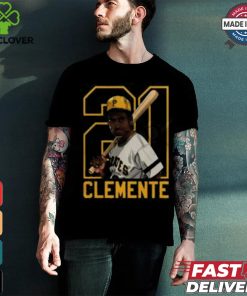 Pittsburgh Pirates Boberto Clemente Award T Shirts