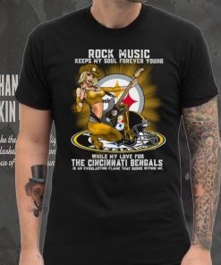 Pittsburgh Steelers rock music keep my soul forever young hoodie, sweater, longsleeve, shirt v-neck, t-shirt