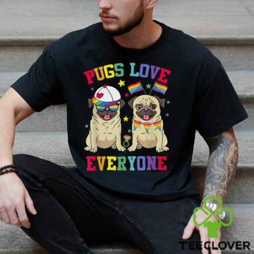 Pride Parade Pugs Love Everyone LGBT Pugs Gay Pride LGBT T Shirt