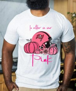 Pumpkin Tampa Bay Buccaneers In October We Wear Pink Breast Cancer Awareness T Shirt