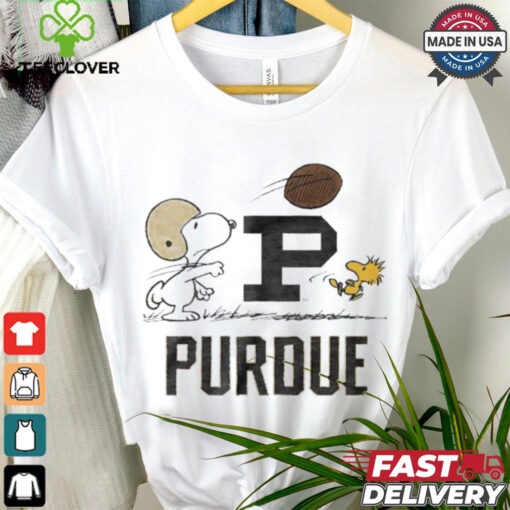 Purdue Boilermakers Peanuts Snoopy and Woodstock playing football hoodie, sweater, longsleeve, shirt v-neck, t-shirt