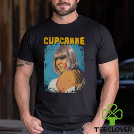 Queen cupcakke distressed photo design t shirt
