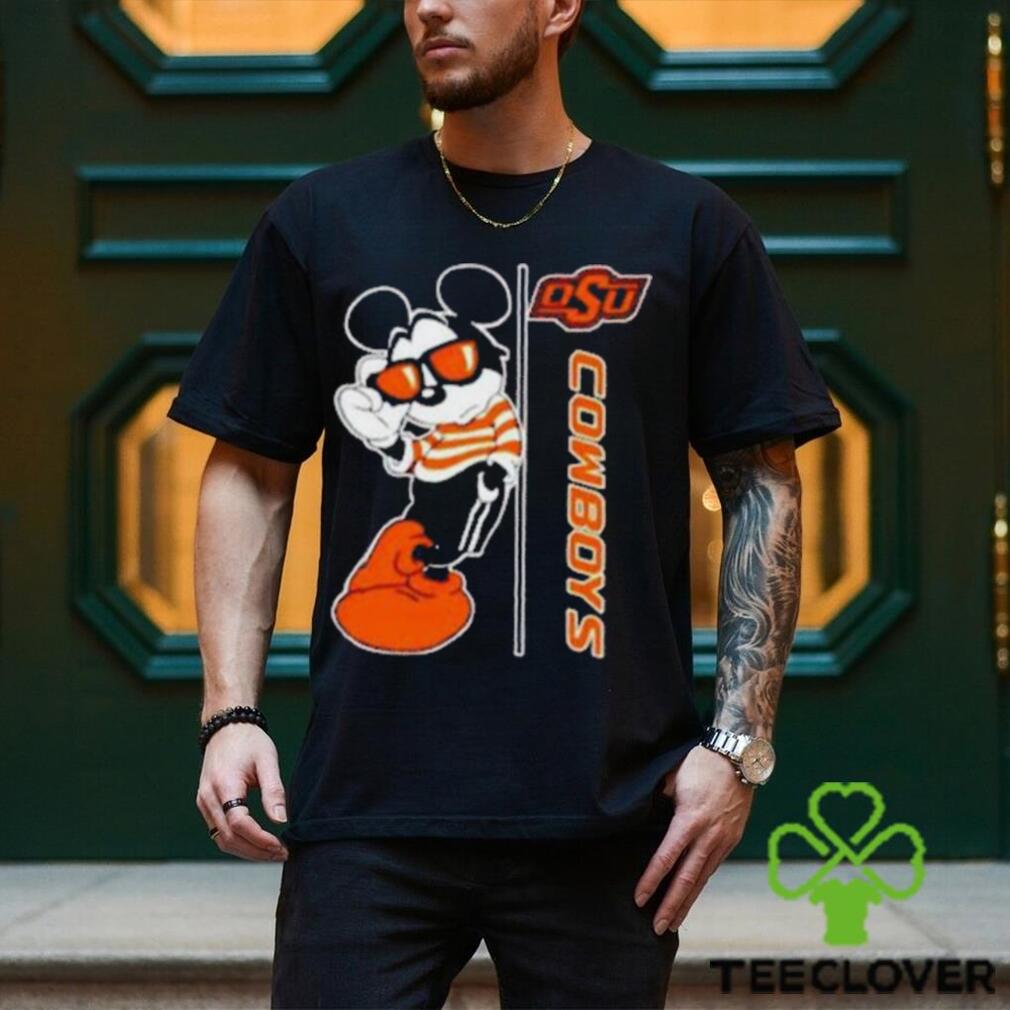 Disney Mickey Mouse Cowboys Football shirt Disney Mickey Mouse Cowboys Football shirt