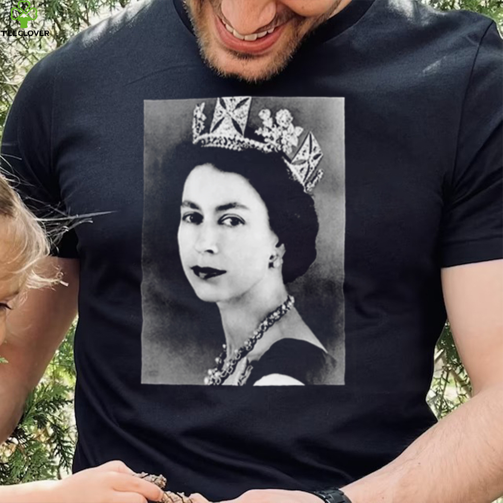 RIP Majesty The Queen Elizabeth II T Shirt