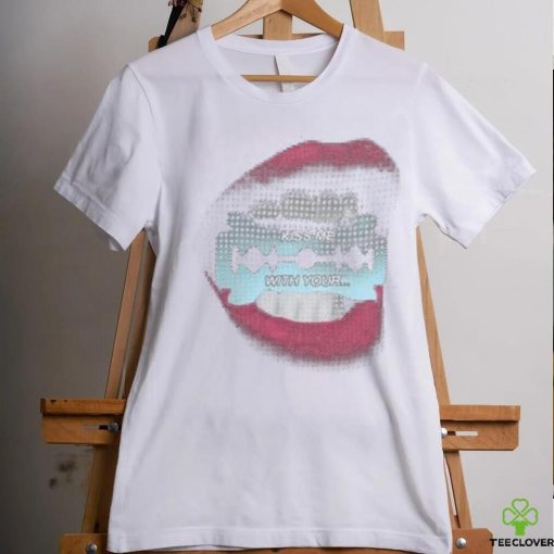 Razor Kiss Me With Your Shirt